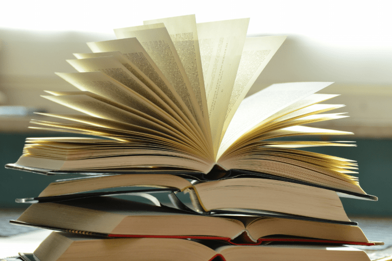 7 libros imprescindibles para conocer tu obra