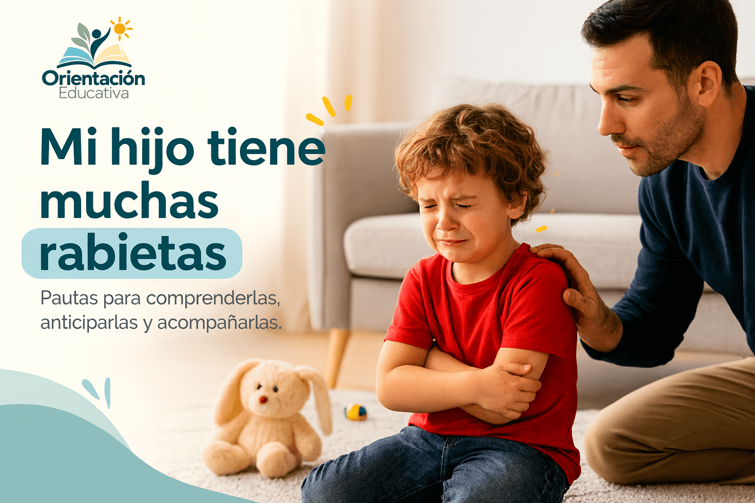Padre acompañando con calma a su hijo pequeño durante una rabieta en el salón